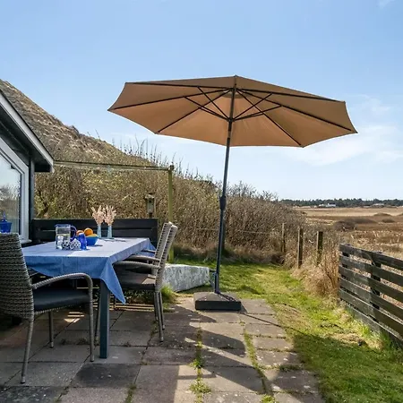 Сasa de vacaciones Sella - 600m From The Sea By Interhome *